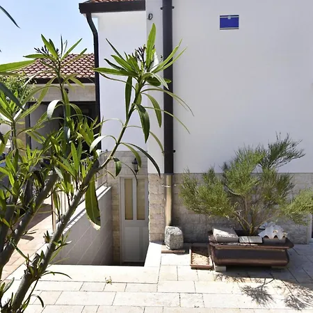 Relaxing With Smart Layout Sveti Ivan (Istria)
