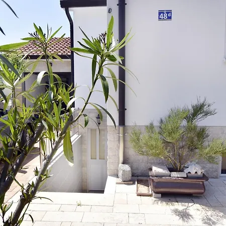 Relaxing With Smart Layout * Sveti Ivan (Istria)
