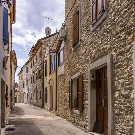 Relaxing With Smart Layout * Sveti Ivan (Istria)